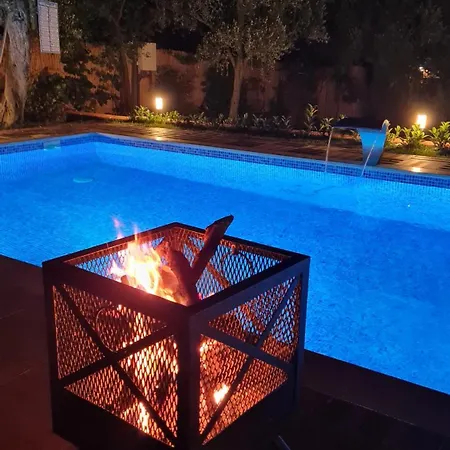 Antik House Dom wakacyjny *